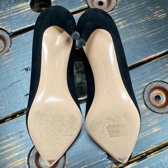 Gianvito Rossi Black Suede Vamp Heels - Size 37 IT - Picture 10 of 17